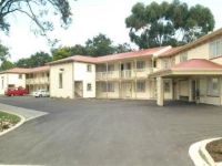 Best Western BKs Pioneer Motor Lodge 4*