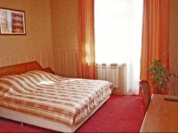 Lomonosov Hotel 3*