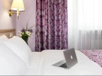 Apelsin Hotel on Komsomolskaya 3*