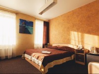 Shale on Komsomolsky 4*