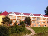 Daiv Hotel 4*