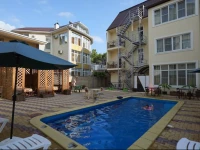 Grand Villa Guest House 3*