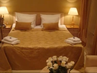 Polikoff 3*