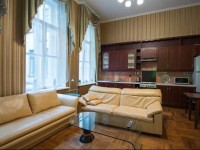 Sutki Peterburg Tavricheskaya 4*