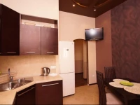 Sutkiarenda na Nevskom 75 3*