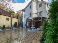 Delfin Guest house 2*