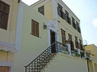 Nikos Takis Fashion 4*