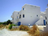 Naxos Sun Studios 2*