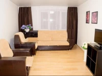 Apartment Kvartira Posutochno Akademika Uraksina 1