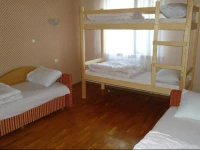 Glorious Shack Hostel 2*