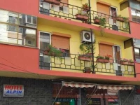 Alpin Hotel Tirana 3*