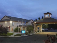 Holiday Inn Express Anchorage 2*