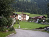 Finkenbergerhof 3*
