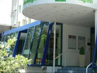 Holiday inn Berlin Mitte 4*