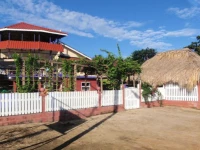 All Seasons Guest House Hopkins 3*