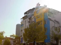 Avion (РђРІРёРѕРЅ) 3*