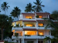 Royal Glitter Bay Villas