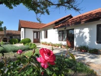 Levana Guest House 1*