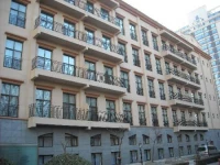 Warwick International Apartments 3*