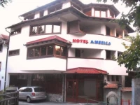 America Hotel 3*