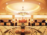 Regal Shanghai East Asia Hotel 4*