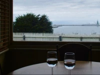 Spinnakers Apartment