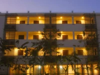 Golden Place 3*