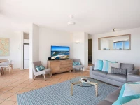 No 1 In Hastings Street 4*