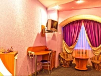 69 parallel hotel 4*