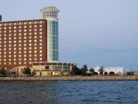 Hyatt Harborside at Bostons Logan International Airport 4*