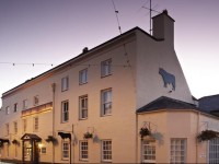 Ye Olde Bulls Head Inn & Townhouse