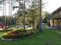 Sports Center ValgehobusemГ¤gi Holiday House