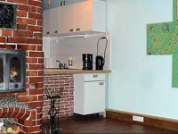 Livonia Holiday House