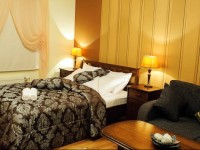 Embrace Guestrooms & Apartments