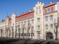 Best Apartments- Mere residence