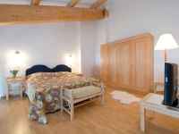 Skoone Old Town Loft