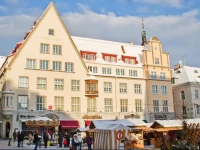 Solar Apartments - Town Hall Square