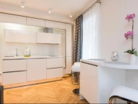 Vip Old Town Apartments