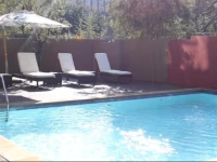 The Nicol Hotel and Apartments