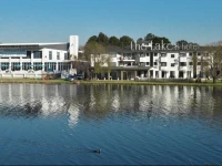 The Lakes Hotel & Conference Centre