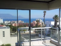 Bread & Barrel Palazzo Blouberg