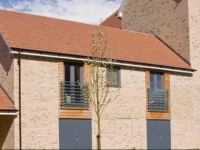 Kings Court Apartments