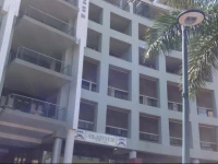 Gateway Palm Boulevard