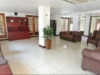 Airport Inn and Suites