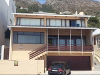 Bikini Beach Holiday Home