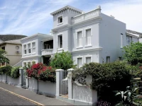 Barry Hall Apartments