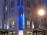 Urban Chic Boutique Hotel & Cafe