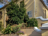 Mountain Manor Backpackers