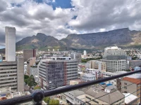 Table Mountain Views Penthouse