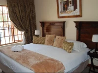 Muckleneuk Guest House 4*